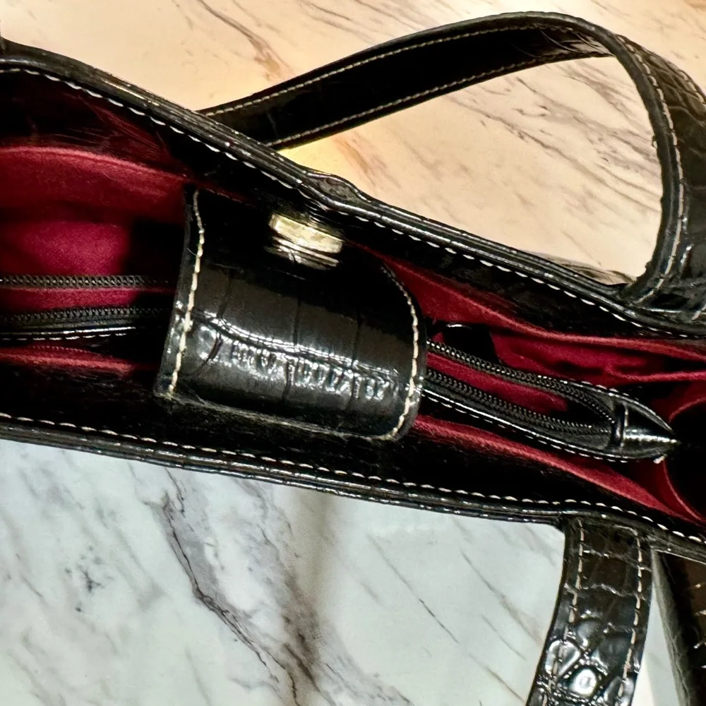 Liz Claiborne black faux alligator purse/bag and wallet - Picture 8 of 16